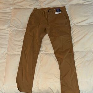 NWT Men's Slim Fit Tan Pants